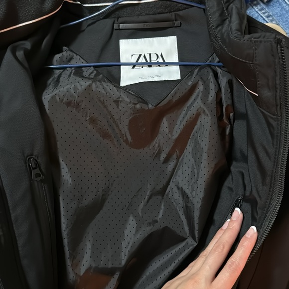Zara Jacket - Picture 5 of 5